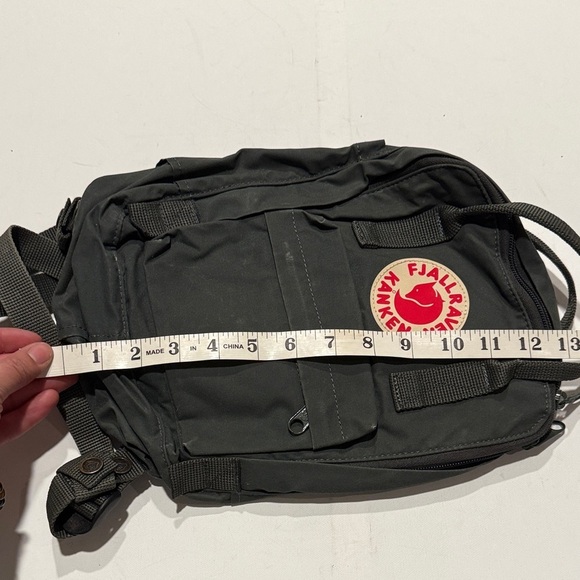 Fjallraven Kånken Dark Gray Backpack main image 5